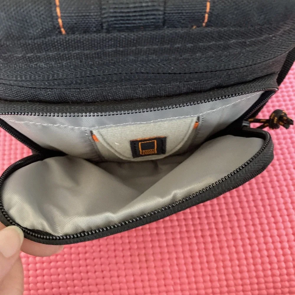 Lowepro Adventura TLZ 15 Black Topload Camera Bag Compact Size DSLR Storage Bag